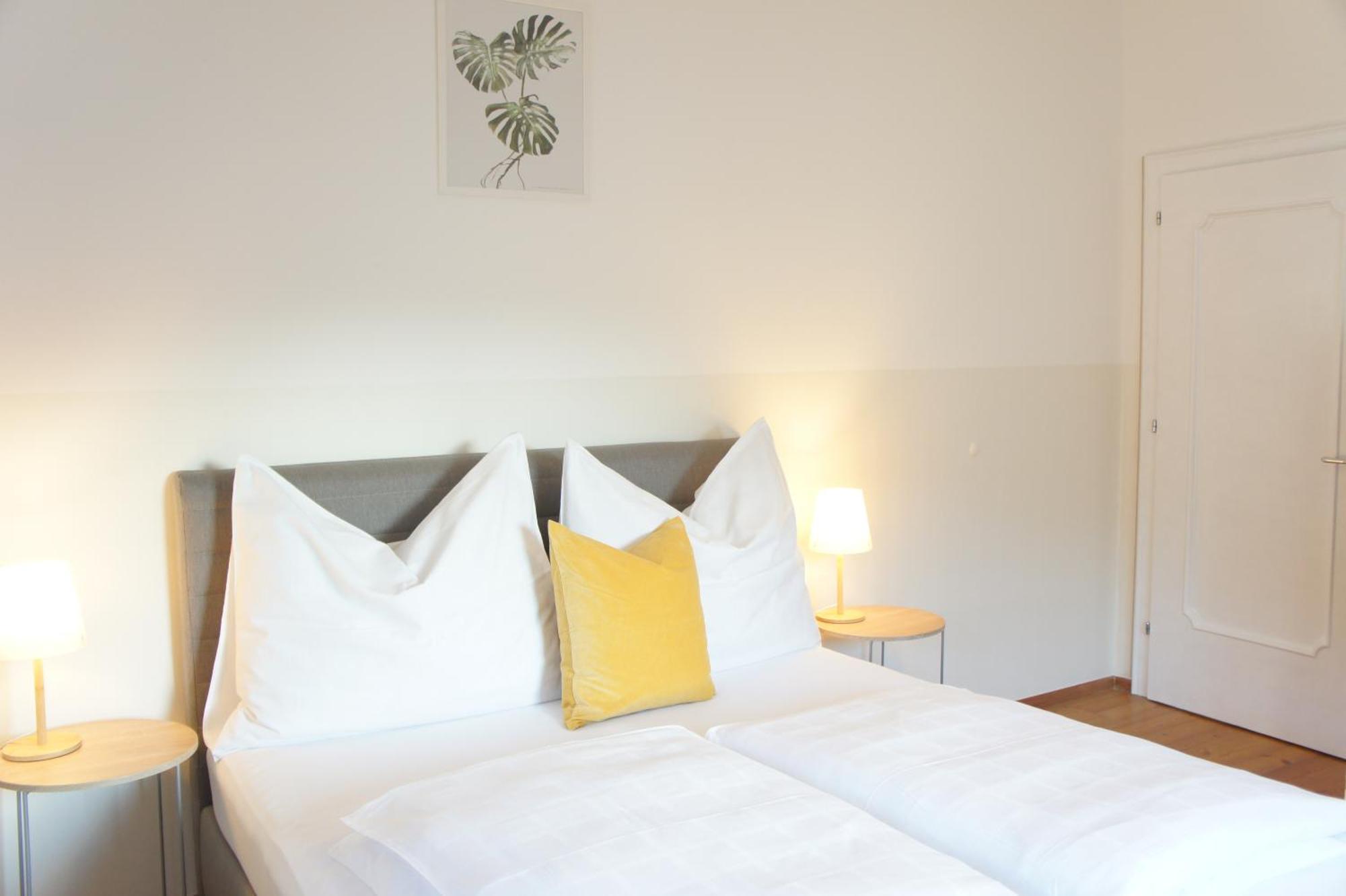 Schwarzacherhof Pension & Apartments Schwarzach im Pongau Room photo